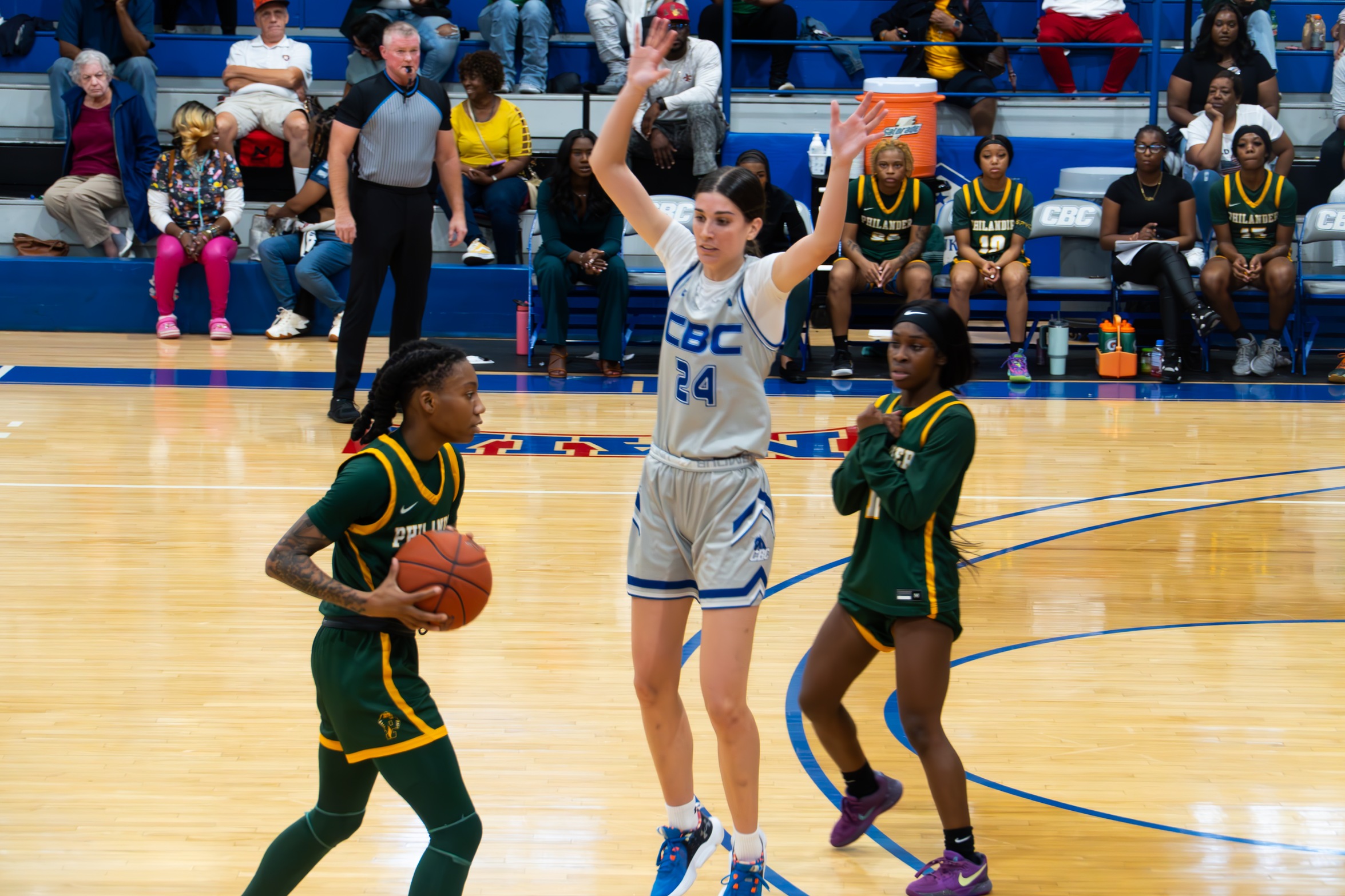 Lady Mustangs Fall On Homecoming